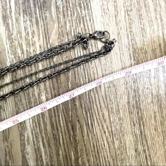 Long dark grey multi chain necklace - Picture 6 of 9